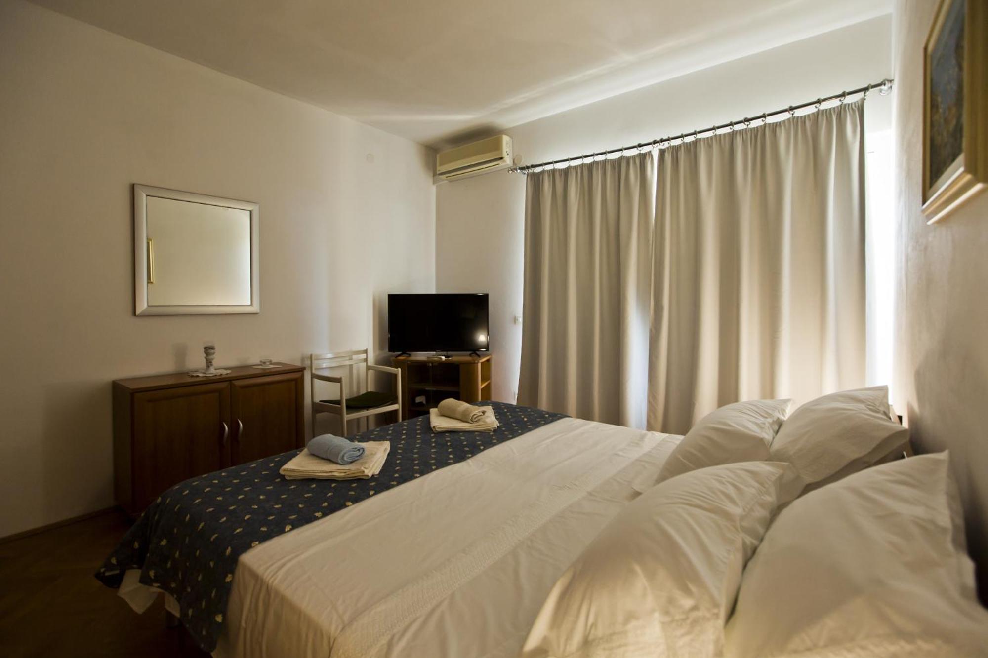 Villa Lucija Hvar Town Chambre photo